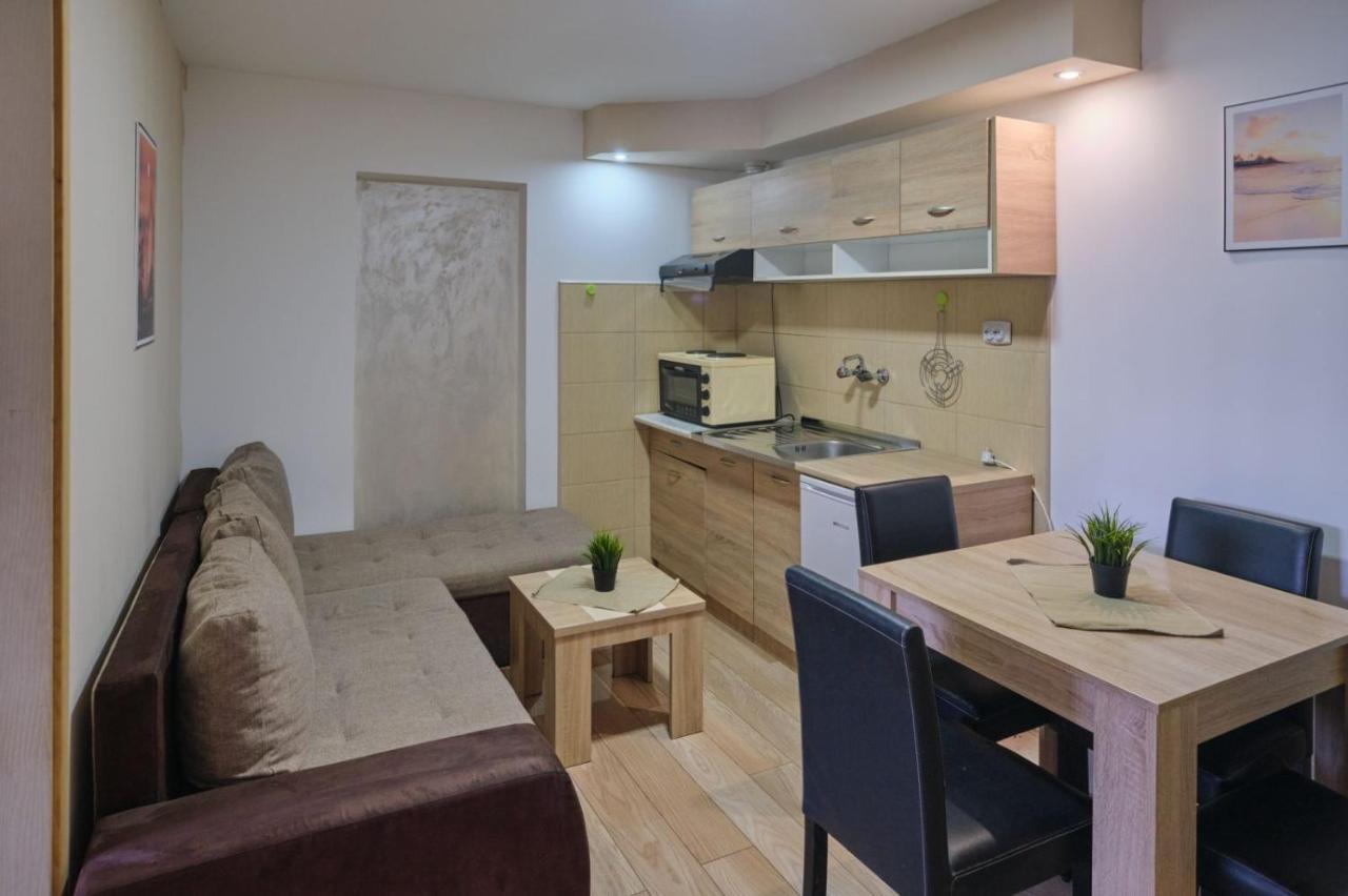 Apartmani Tvins 소코 반자 외부 사진